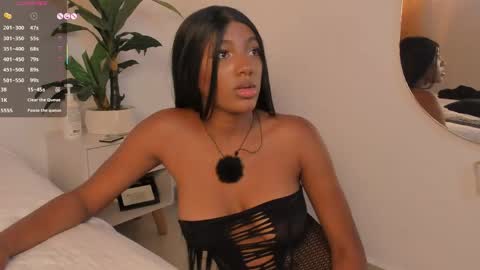 megan_brunette2 online show from May 16, 1:46 am