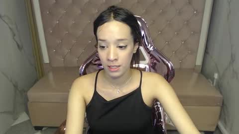 megan_collins_b online show from September 25, 3:19 pm