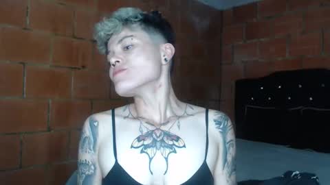 Megan and sophi online show from April 11, 8:18 am