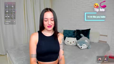 Megan Cuddly online show from December 1, 2:48 pm
