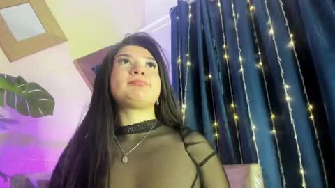     online show from May 11, 11:39 am