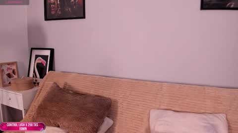 Megan online show from September 27, 12:47 pm