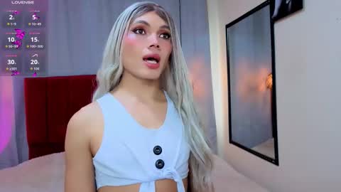 megan do santos online show from March 3, 8:27 pm