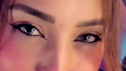 Snapshot of megan_inked_ chatting on March 8, 5:38 am online show from March 8, 5:38 am