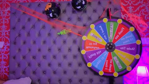 megan_jall online show from October 28, 5:36 pm