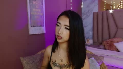 megan_saint online show from May 15, 3:41 pm