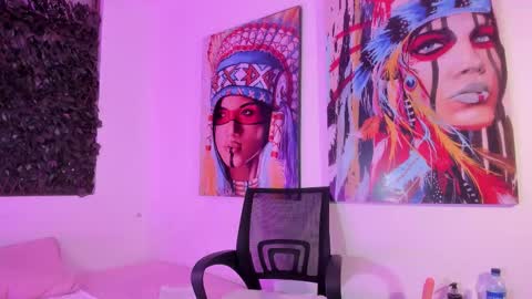 Megan Shadow  online show from October 1, 8:30 pm