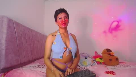 Megan online show from November 12, 11:45 am