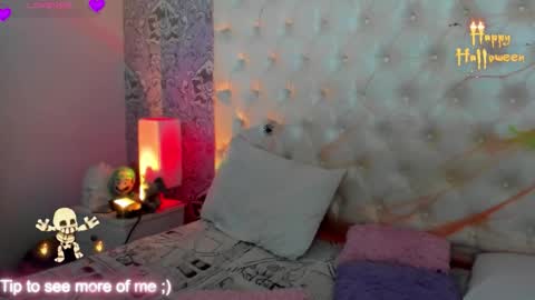 megan_tower online show from November 2, 7:14 pm