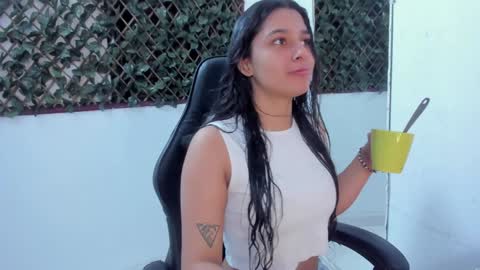 megan white 01  online show from February 3, 2:58 am