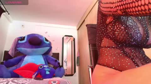 M E G A N   online show from September 21, 6:01 pm