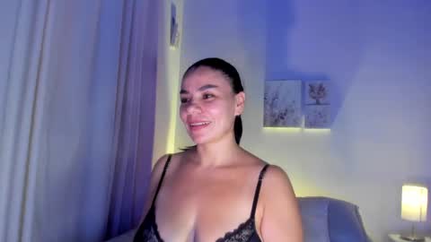 Megan M online show from December 13, 2:54 am