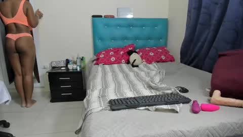 megan        online show from March 11, 3:04 am