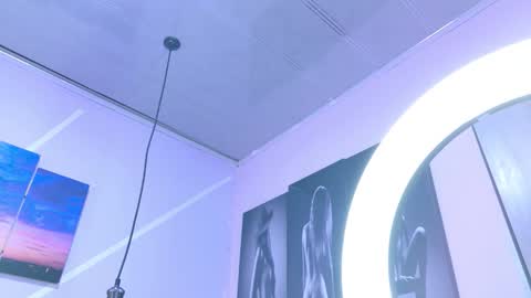 Megann Noa  online show from November 11, 7:38 pm