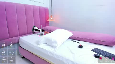 Megan  online show from October 14, 7:50 pm