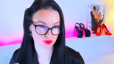 Megan online show from April 4, 9:33 pm