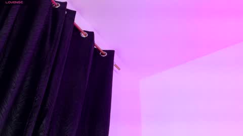 Megan online show from March 27, 7:15 pm