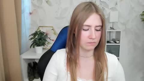 Megan online show from September 26, 5:48 am