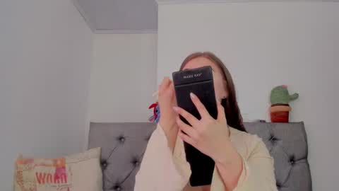 megansammy online show from June 10, 7:24 pm