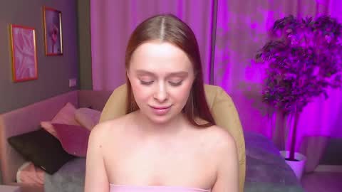 megg_ryan online show from April 1, 2:14 pm