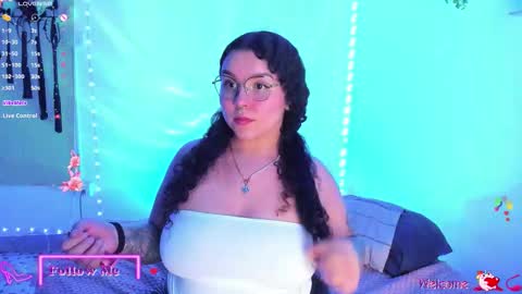   online show from December 3, 2:45 am