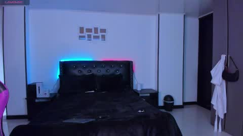 meghan_as online show from February 15, 3:50 pm