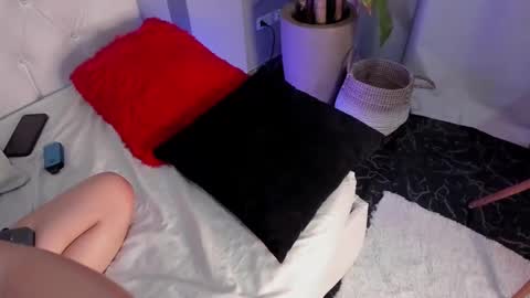 meghan_rosse8 online show from January 23, 8:35 pm