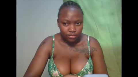 meghan_spice online show from September 22, 11:47 am