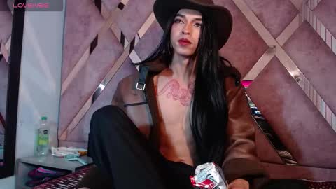 meghanqueen__ online show from February 25, 6:06 am