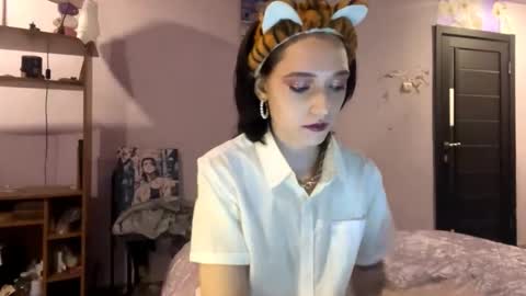 Megan online show from November 25, 12:26 pm