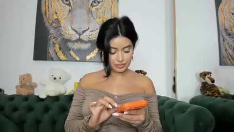 megpalmer online show from November 2, 8:09 pm