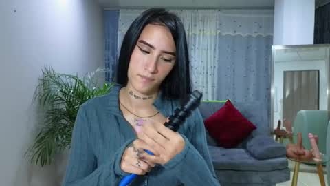 Mei online show from February 17, 11:11 pm