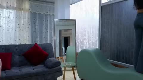 Mei online show from February 17, 7:55 pm