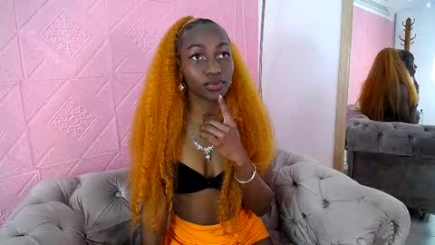 Snapshot of meilybarbie chatting on October 14, 7:06 pm meilybarbie online show from October 14, 7:06 pm