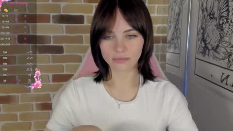 Katie  Payne online show from October 13, 3:03 pm