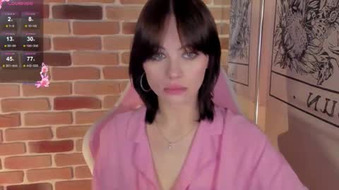 Katie  Payne online show from September 25, 4:14 pm