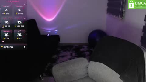 WETWATERMELL online show from November 17, 7:22 am