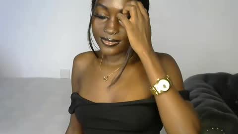 melahnin online show from February 24, 3:31 pm