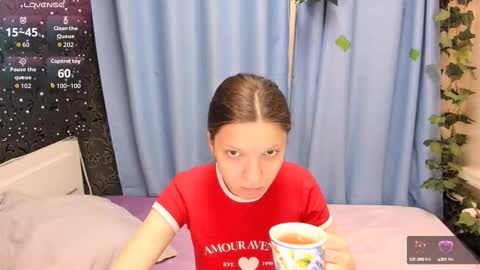 Melanie online show from September 27, 10:57 am