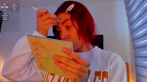 Melanie roux  online show from March 28, 12:28 pm