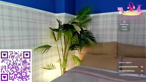 Melanie online show from October 8, 5:13 am