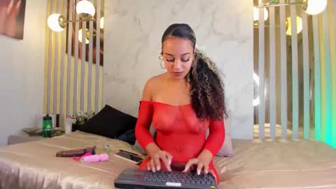 Melanie  online show from September 23, 11:26 am