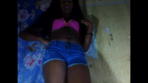 Snapshot of melanih chatting on February 18, 11:22 am melanih online show from February 18, 11:22 am