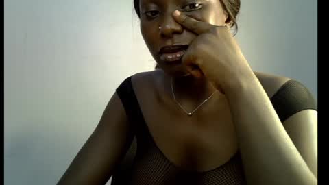 Praiz online show from February 8, 7:05 pm