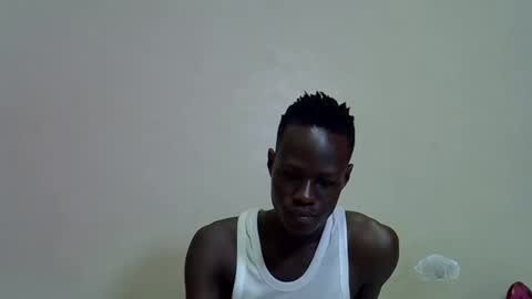 Snapshot of melaninsexyguy chatting on September 13, 9:12 am melaninsexyguy online show from September 13, 9:12 am