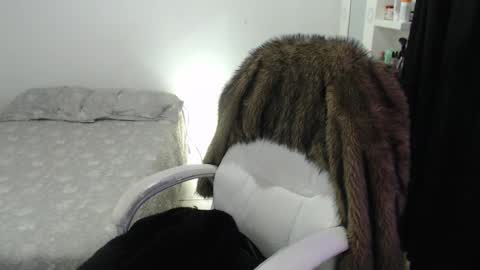 Melannie online show from September 12, 4:36 am