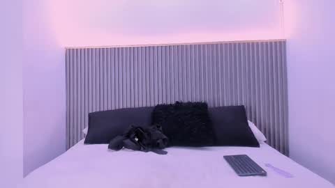 melany_hoffman online show from October 2, 9:35 pm