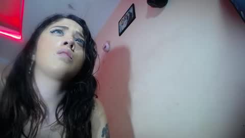 melany online show from March 9, 6:43 pm