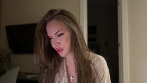 Adel online show from March 21, 6:56 pm