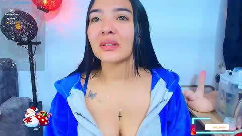    Independent model online show from January 10, 10:10 am